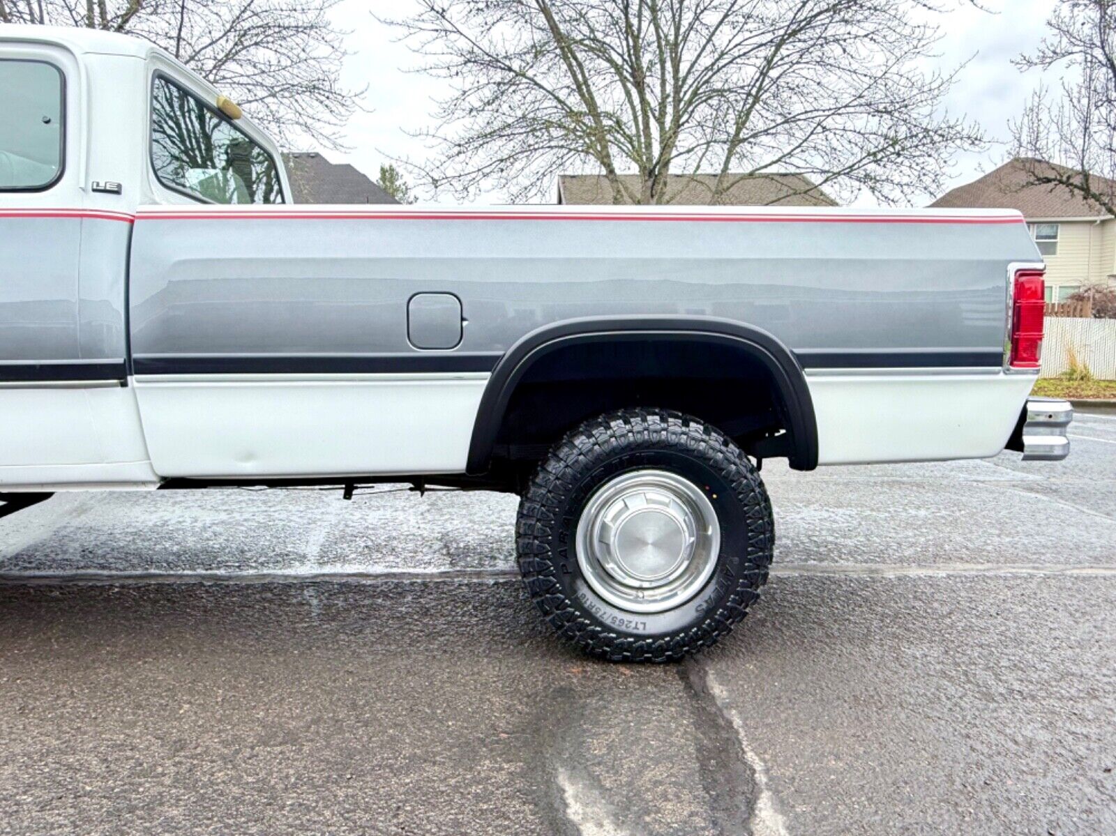 Dodge-Ram-2500-1993-10