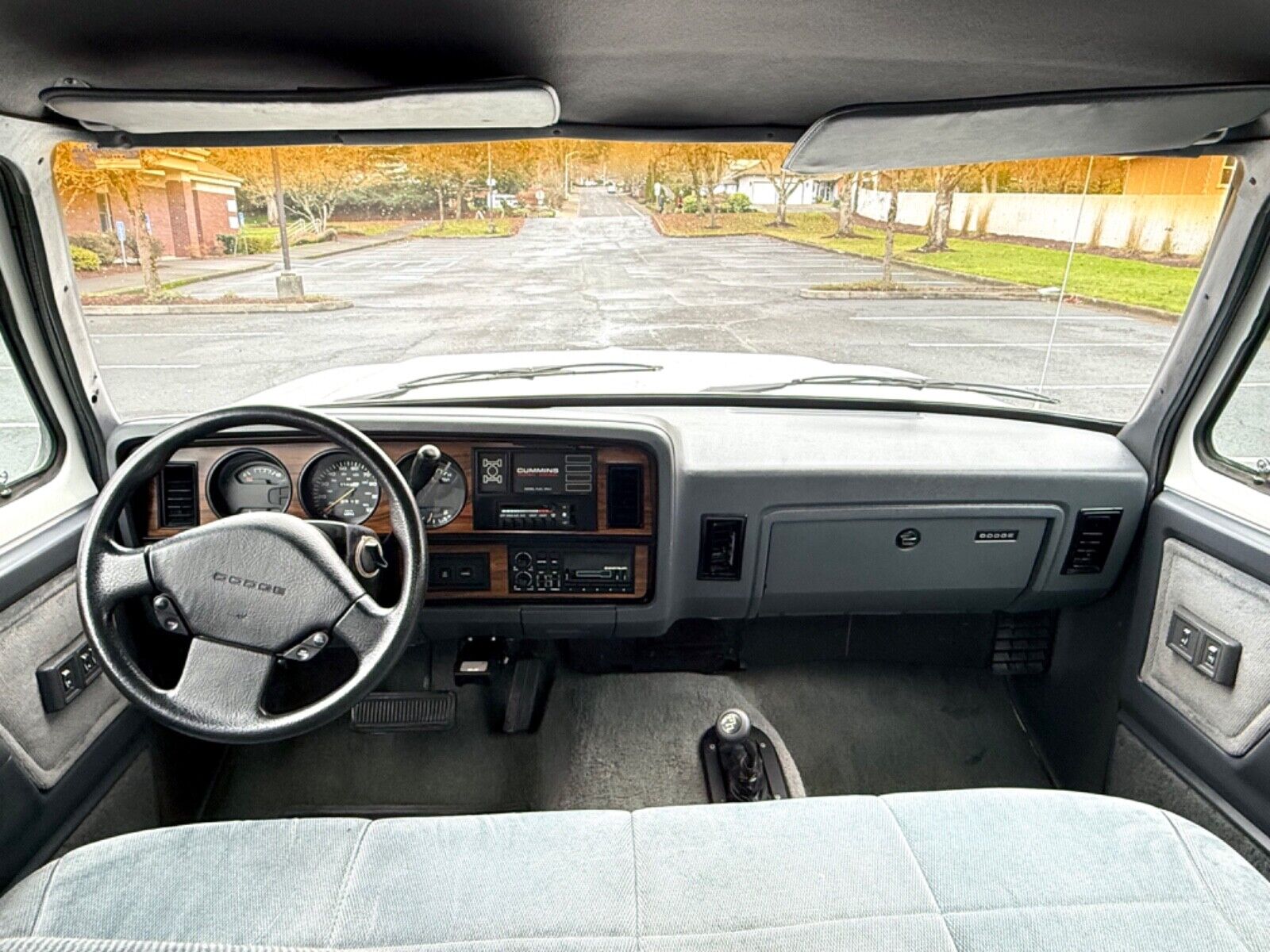 Dodge-Ram-2500-1993-29