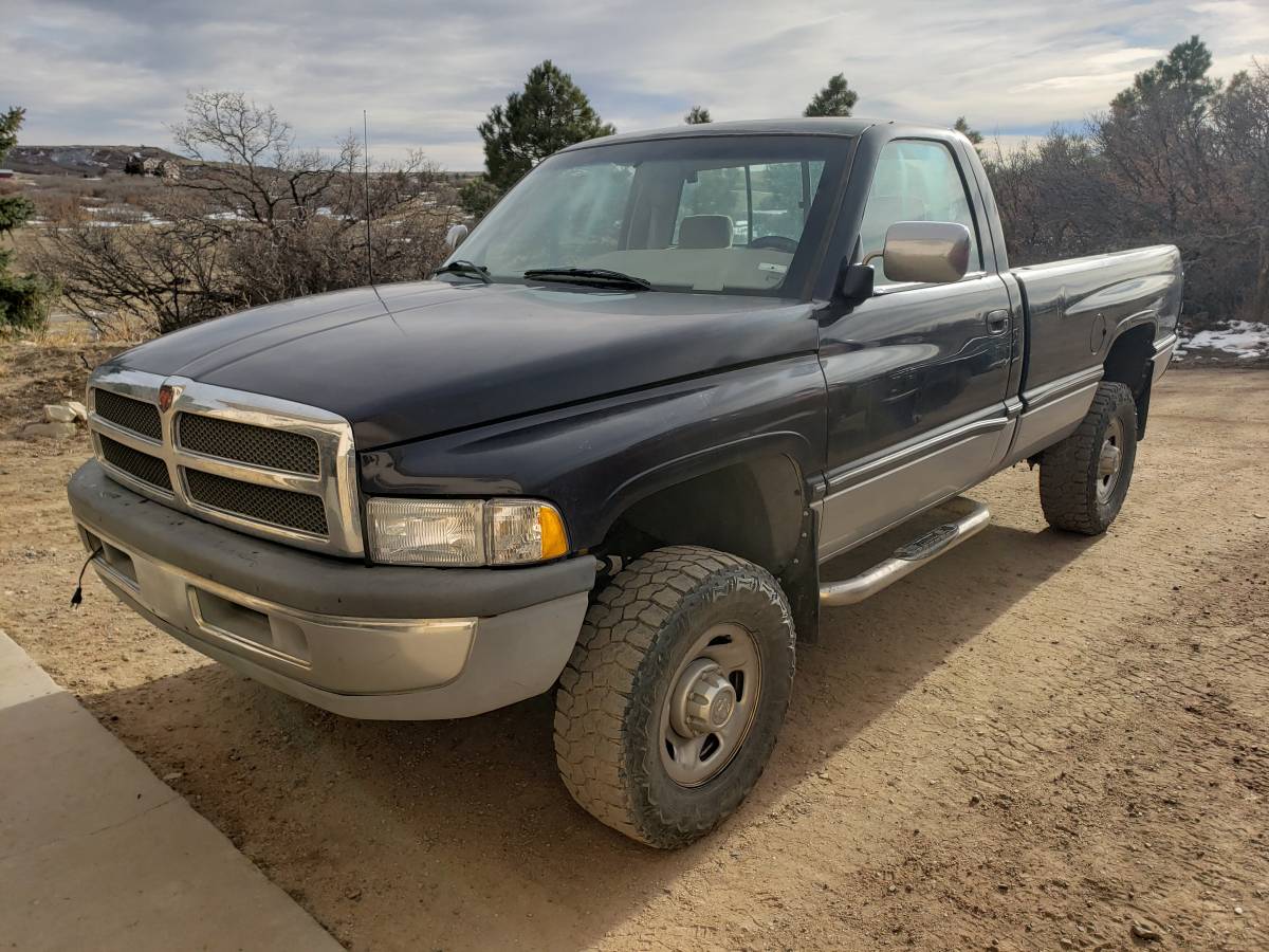 Dodge-Ram-2500-4x4-diesel-1995