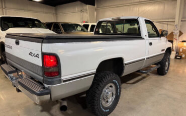 Dodge-Ram-2500-Pickup-1995-White-Gray-239551-8