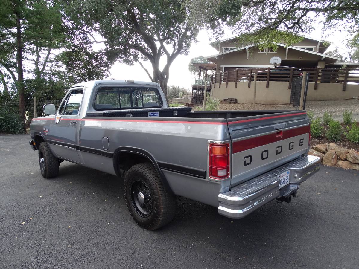 Dodge-Ram-2500-diesel-1991-silver-308993-16