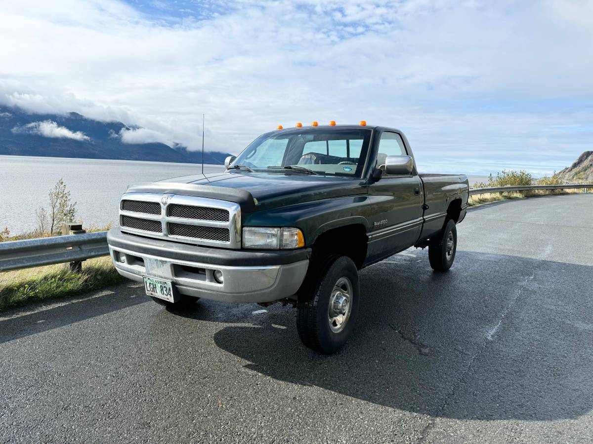 Dodge-Ram-2500-diesel-1994-green-426475