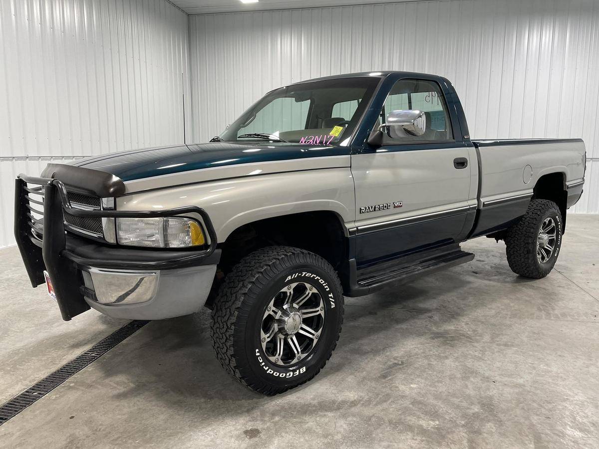 Dodge-Ram-2500-regular-cab-1995-1