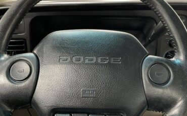 Dodge-Ram-2500-regular-cab-1995-12