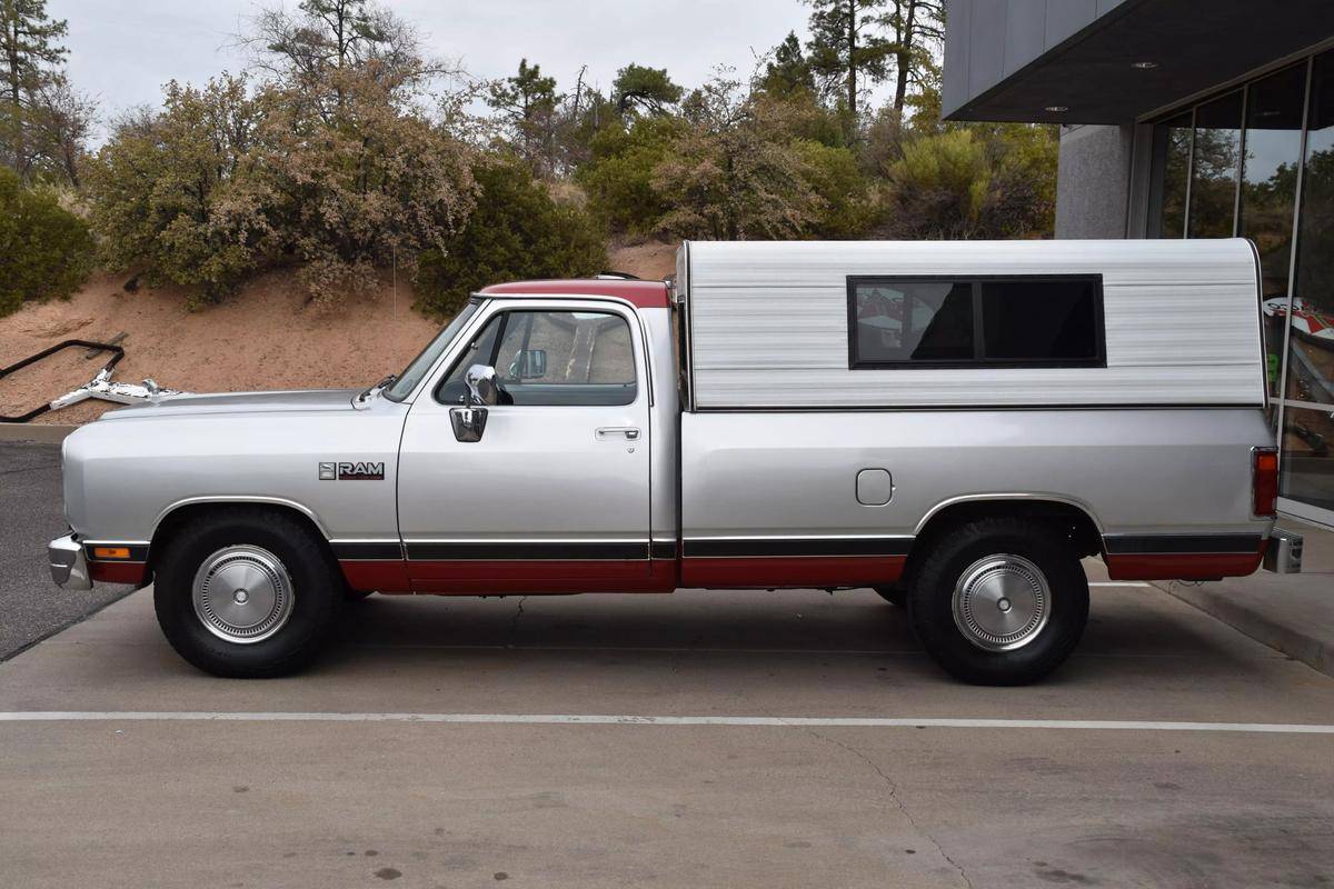 Dodge-Ram-350-diesel-1989-23