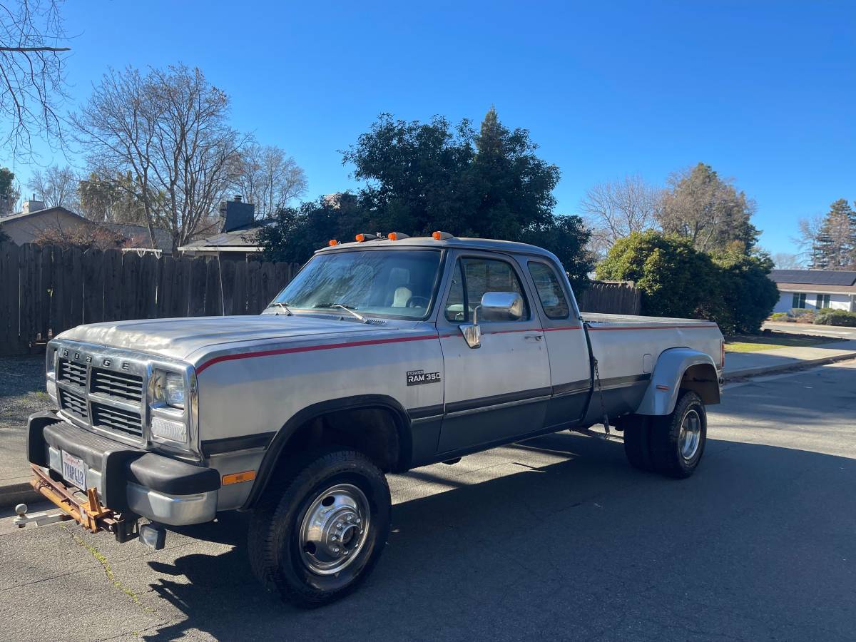 Dodge-Ram-3500-diesel-1992-silver-305775-2