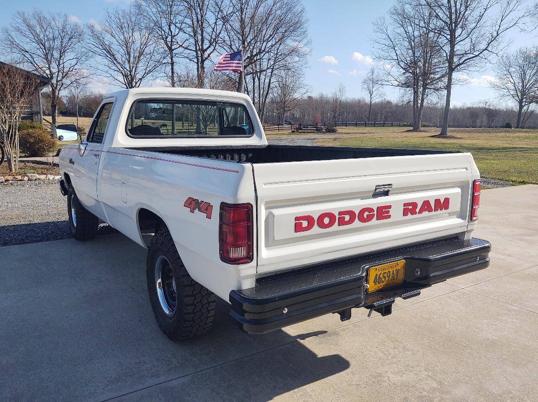 Dodge-Ram-d250-4x4-1991-3