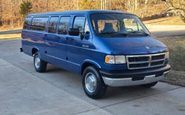 Dodge-Ram-van-3500-1994-70811