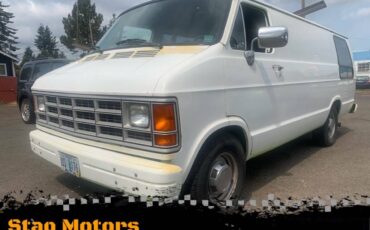 Dodge-Ram-van-b250-3dr-extended-1990-white-0-17