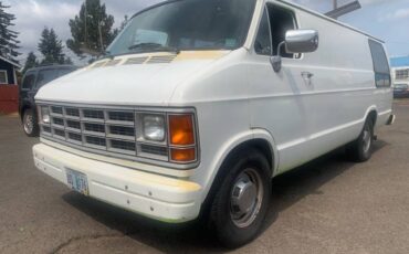 Dodge-Ram-van-b250-3dr-extended-1990-white-0-2