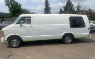 Dodge-Ram-van-b250-3dr-extended-1990-white-0-4