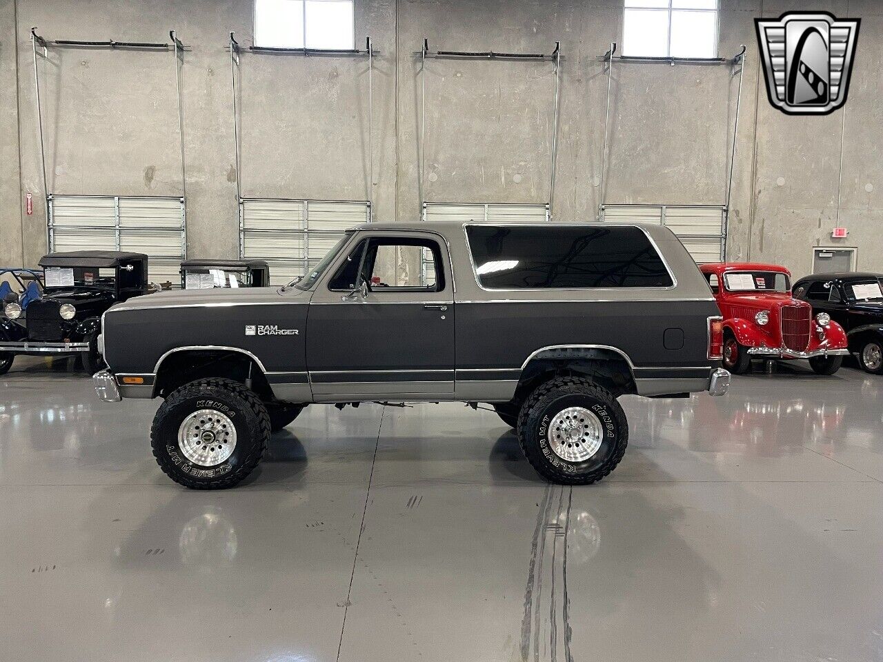 Dodge-Ramcharger-Cabriolet-1986-3