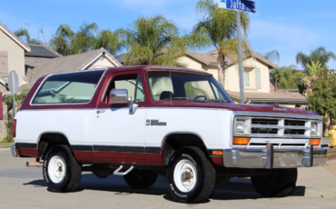 Dodge-Ramcharger-SUV-1989-3