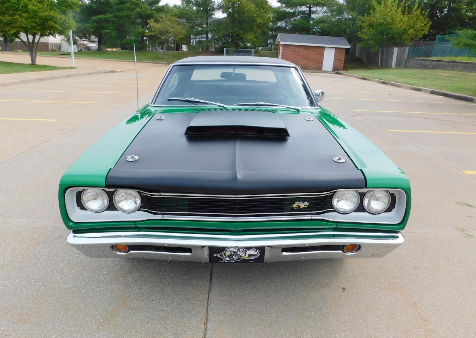 Dodge-SUPERBEE-Coupe-1969-Green-Black-144854-6