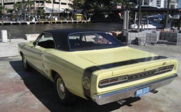 Dodge-Super-Bee-Coupe-1969-5