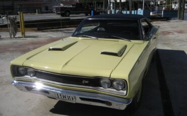 Dodge-Super-Bee-Coupe-1969-Beige-Black-156840-1