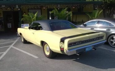 Dodge-Super-Bee-Coupe-1969-Beige-Black-156840-4