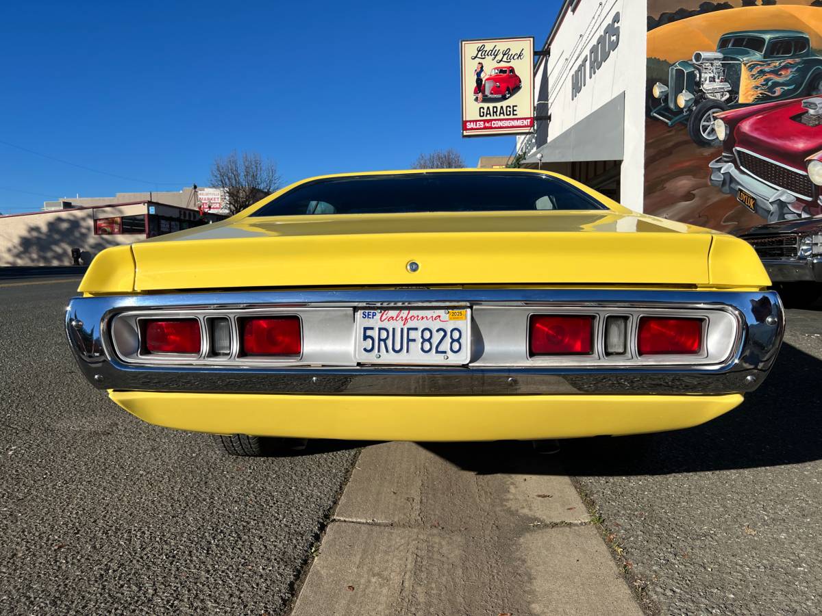 Dodge-Super-bee-1971-2