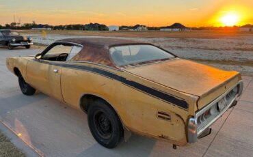 Dodge-Superbee-1971-3