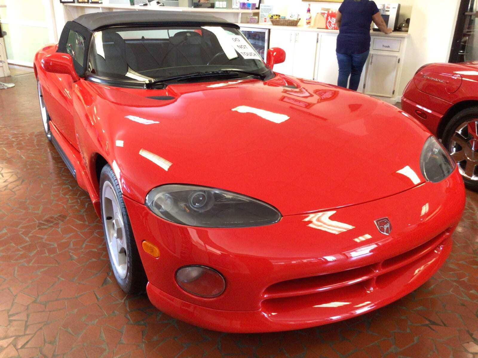 Dodge-Viper-1992-Red-1514-6