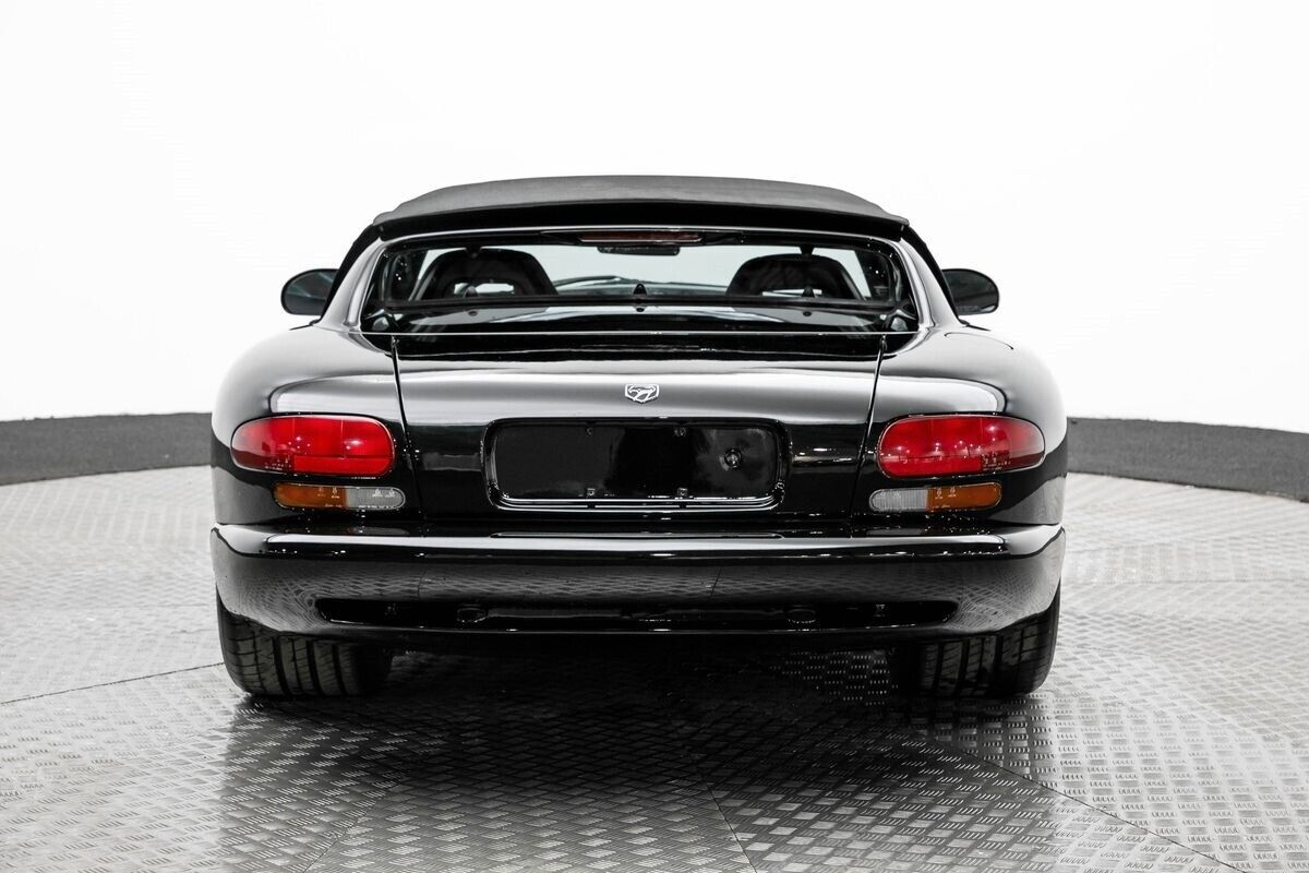 Dodge-Viper-1994-Black-77231-5