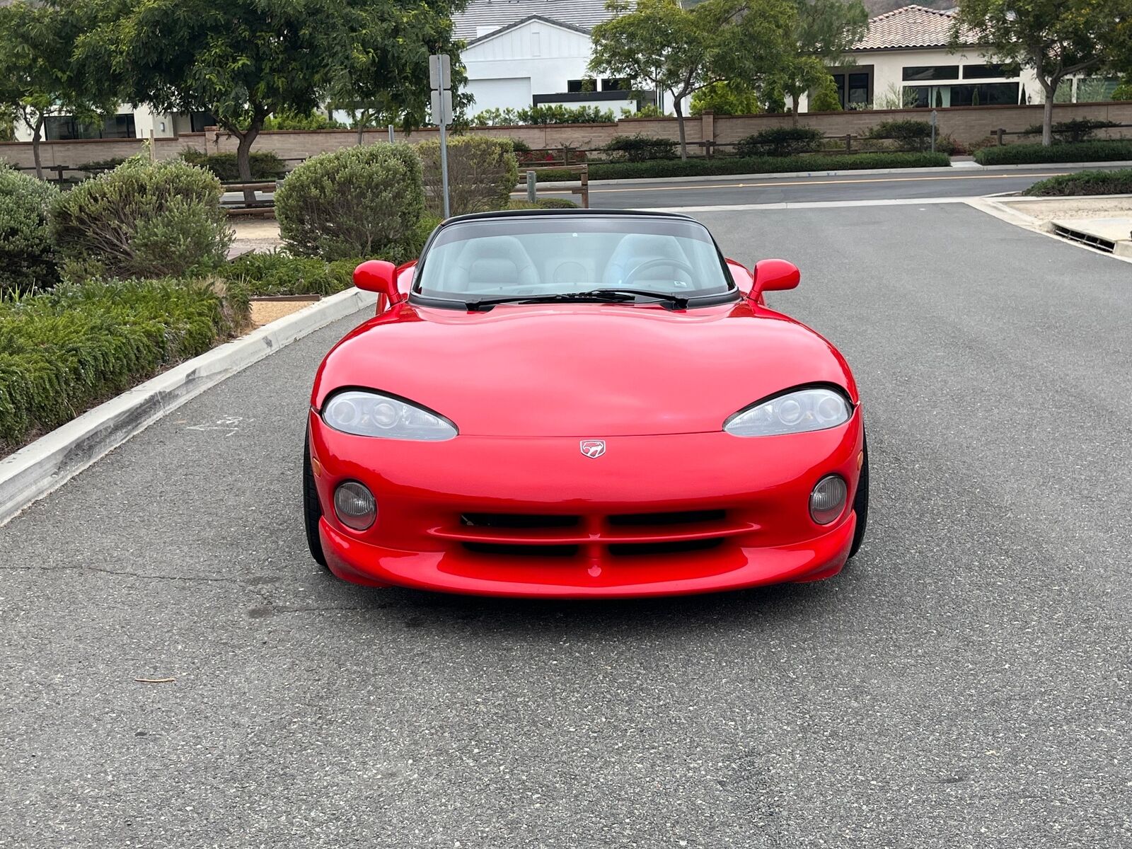 Dodge-Viper-1994-Red-Black-31144-2