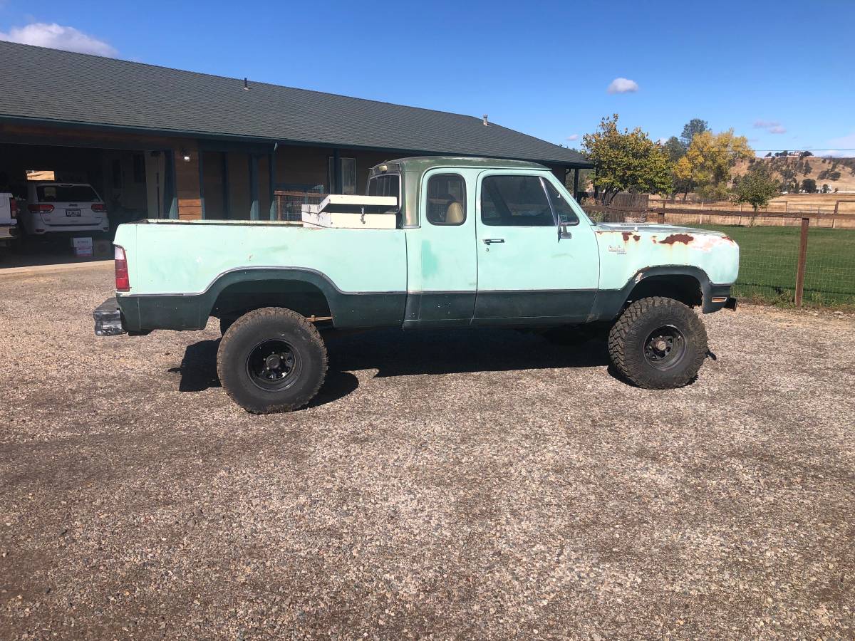 Dodge-W100-1975-230136-11