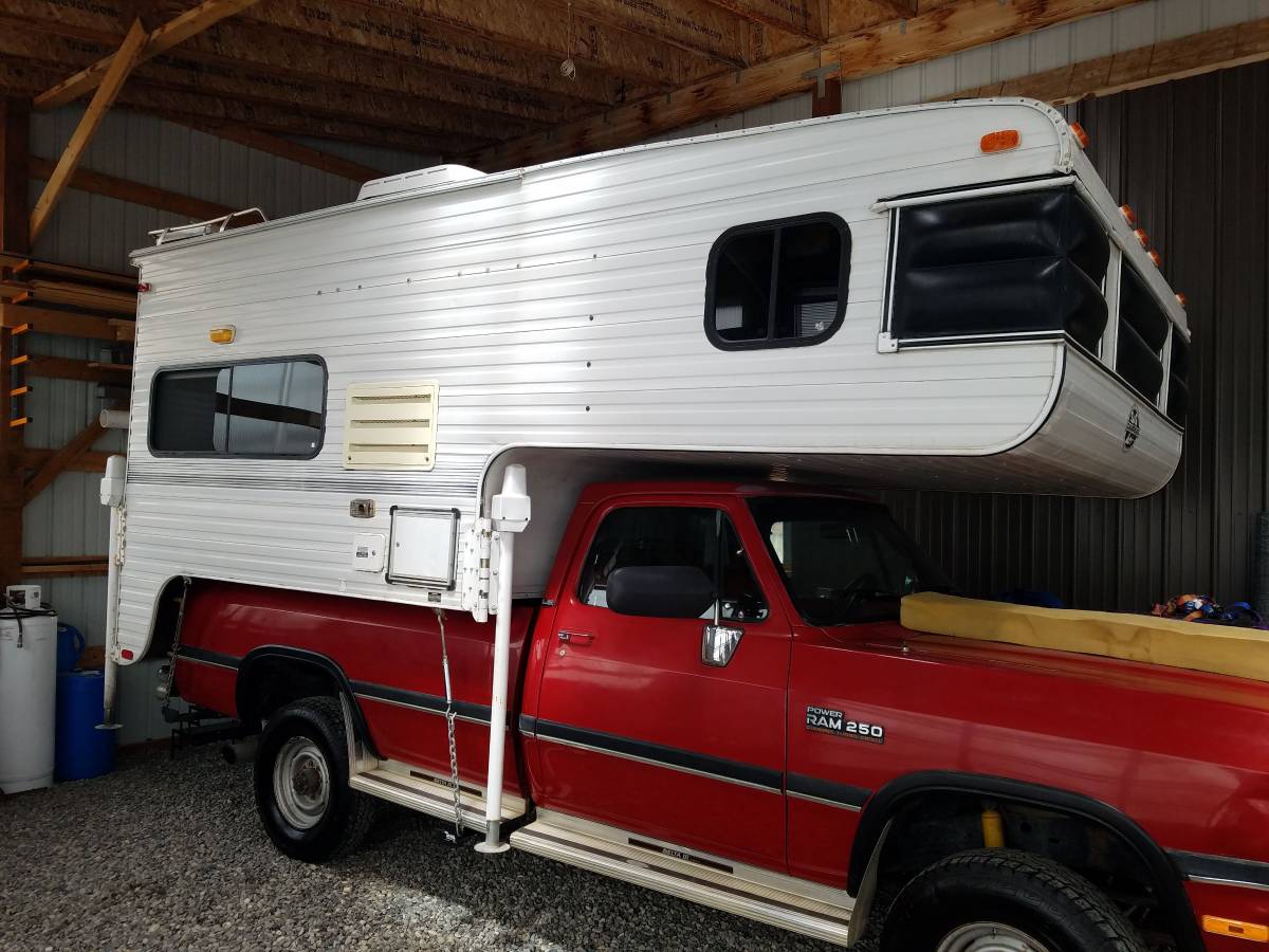 Dodge-W250-4wd-diesel-1992-1