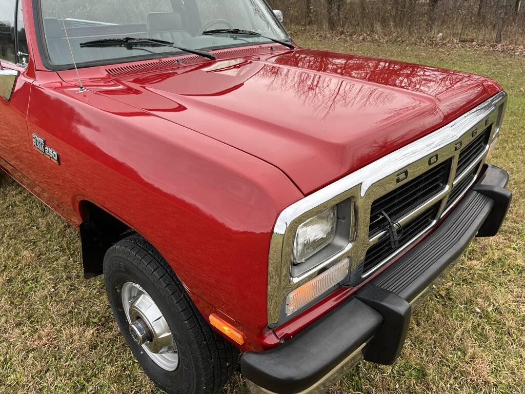 Dodge-W250-diesel-1992-12