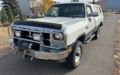 Dodge W300 Series  1992 à vendre