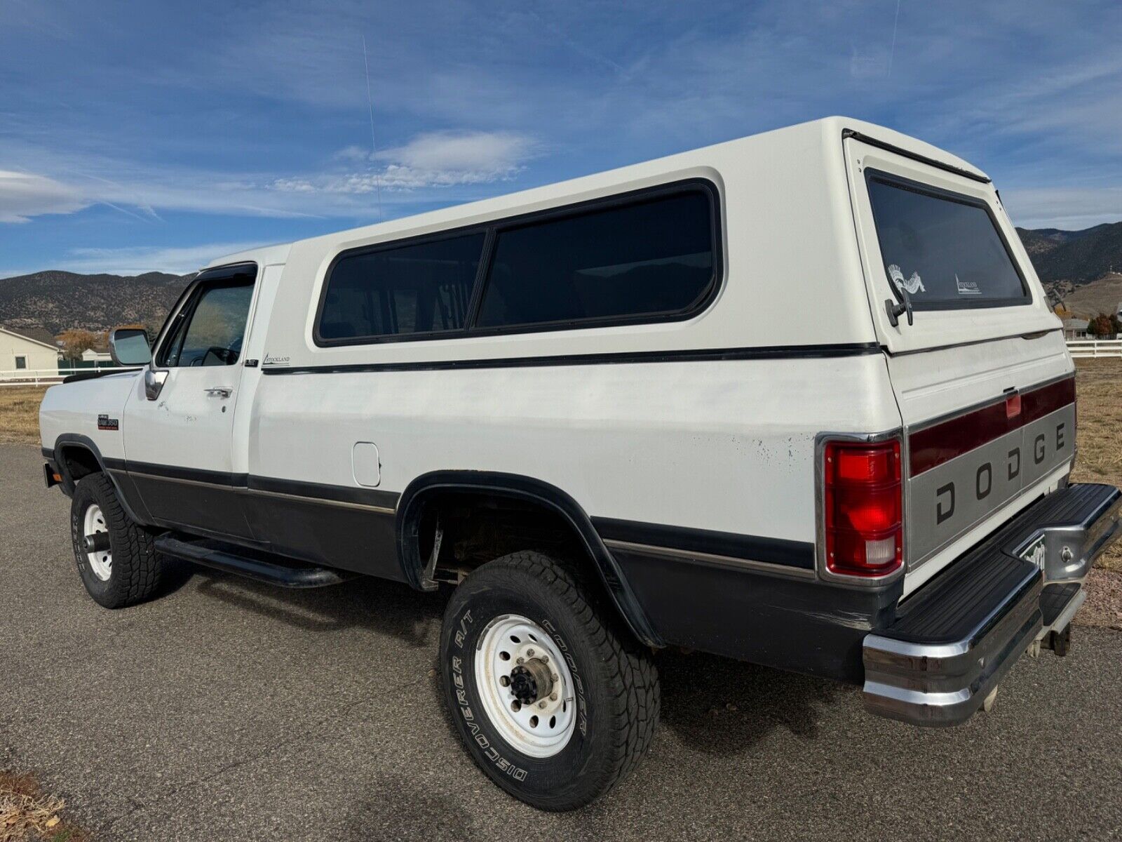 Dodge-W300-Series-1992-5