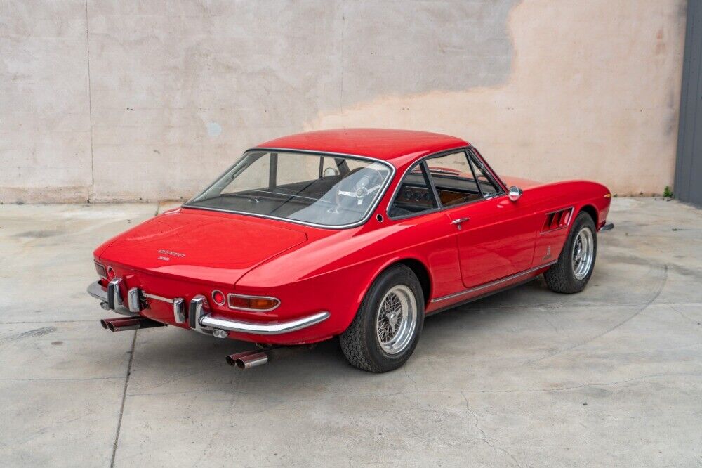 Ferrari-330GTC-1967-Red-Black-0-6