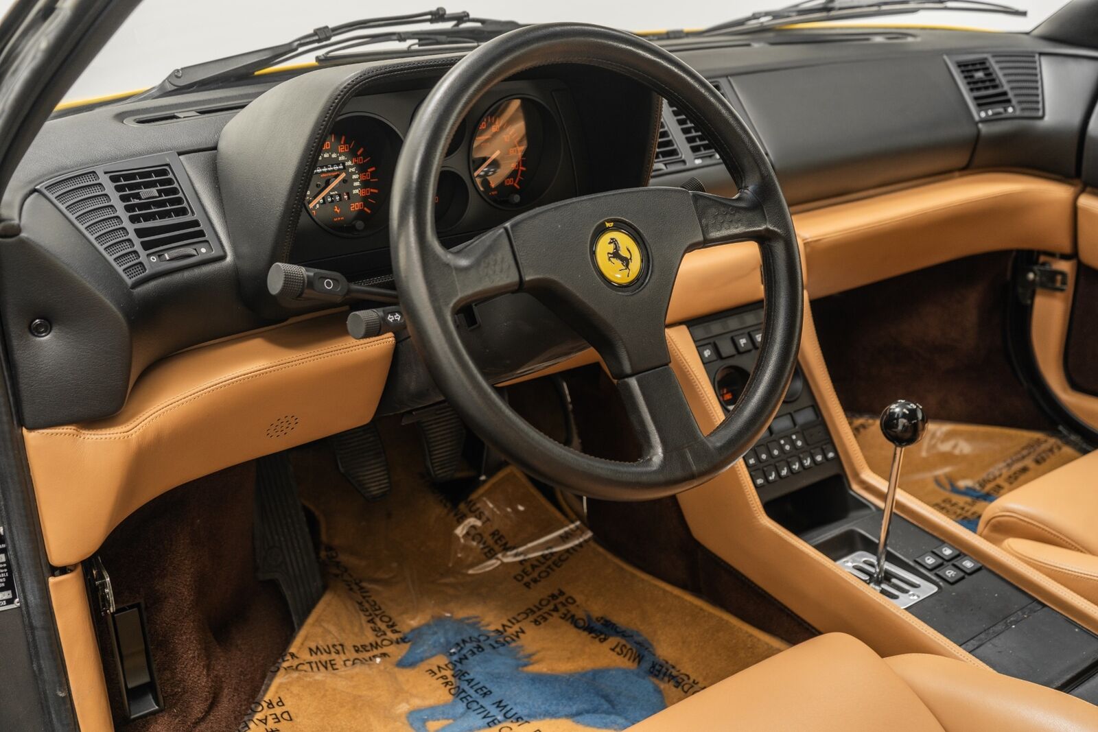 Ferrari-348-Coupe-1991-11