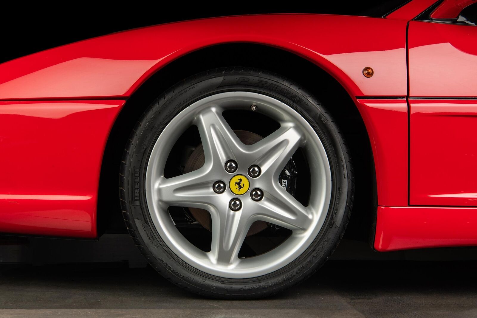 Ferrari-355-Coupe-1996-27