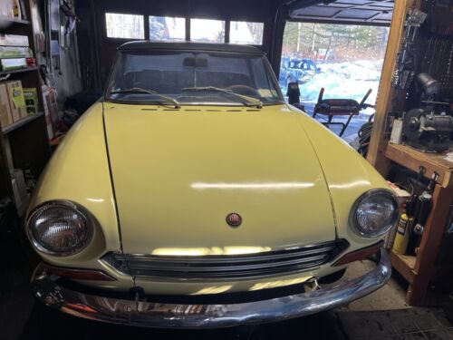 Fiat-124-Spider-Cabriolet-1969-Yellow-Black-756406-5