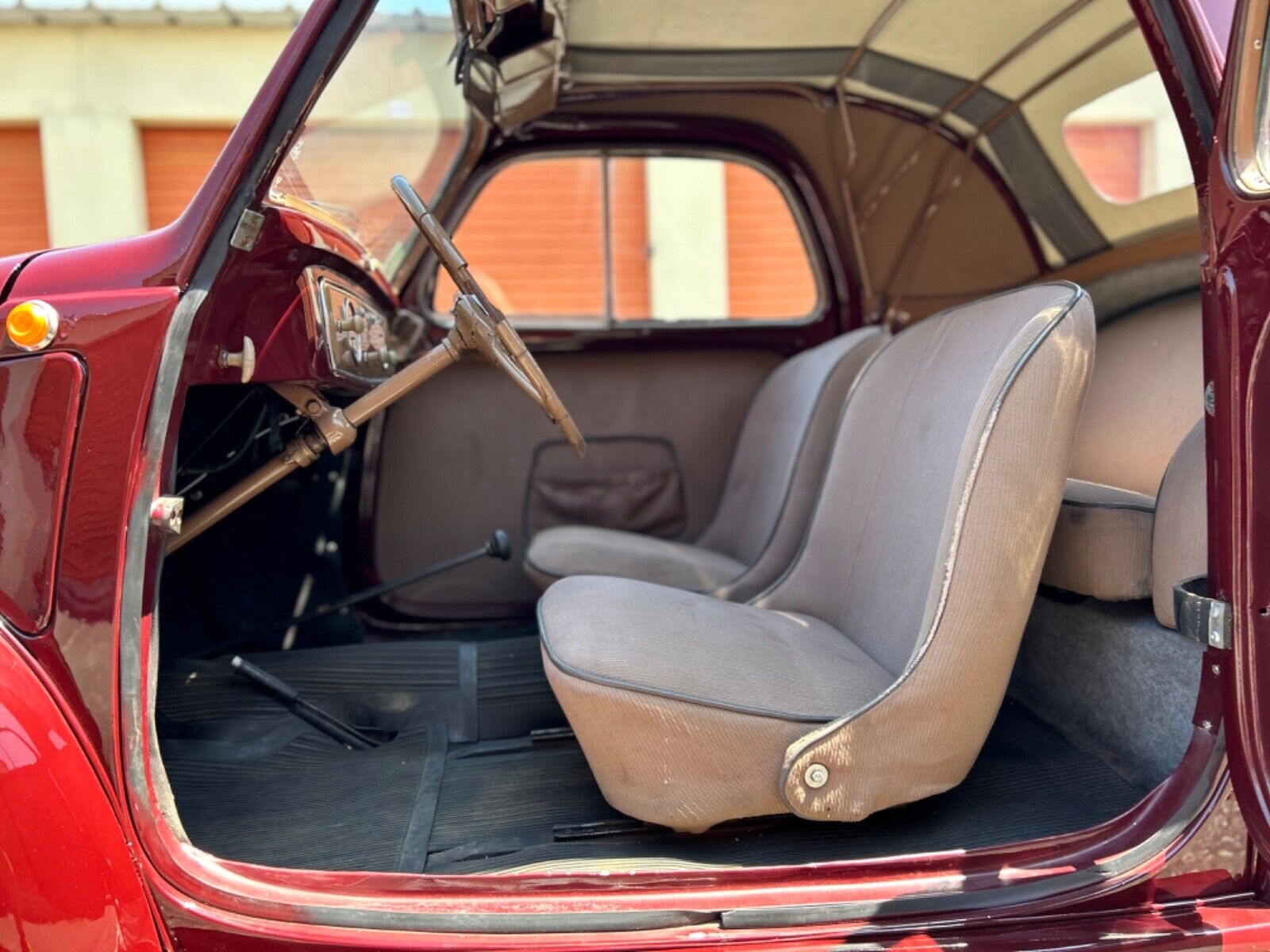 Fiat-500-Cabriolet-1952-Burgundy-White-112422-18