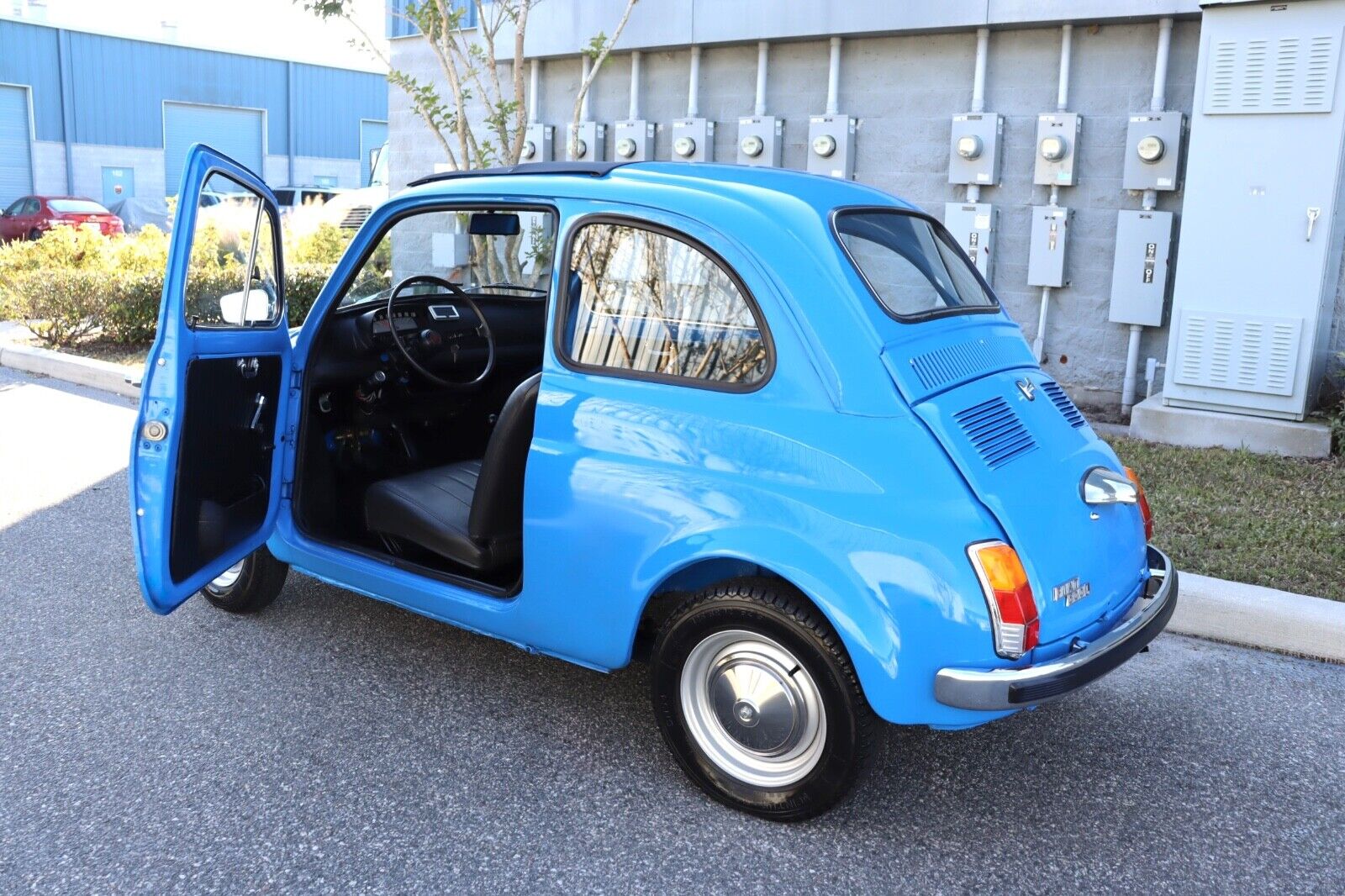 Fiat-500L-1971-16