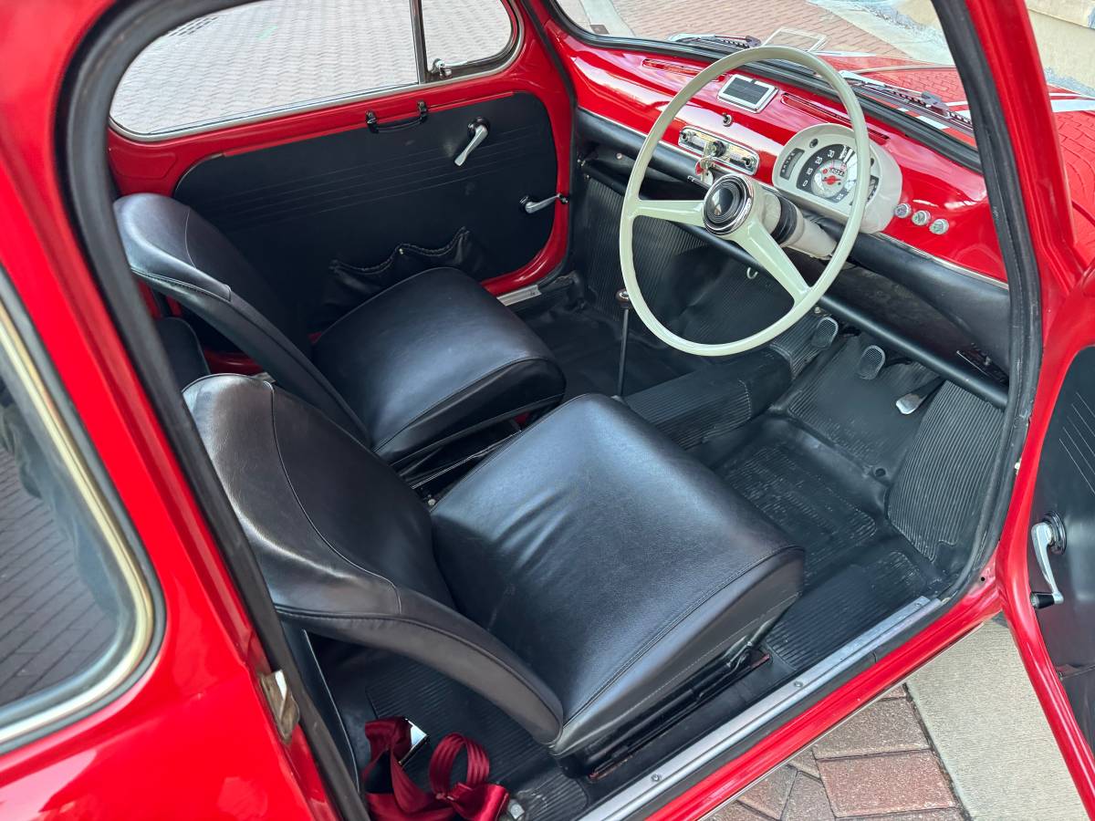 Fiat-600-fastback-1969-red-48786-12