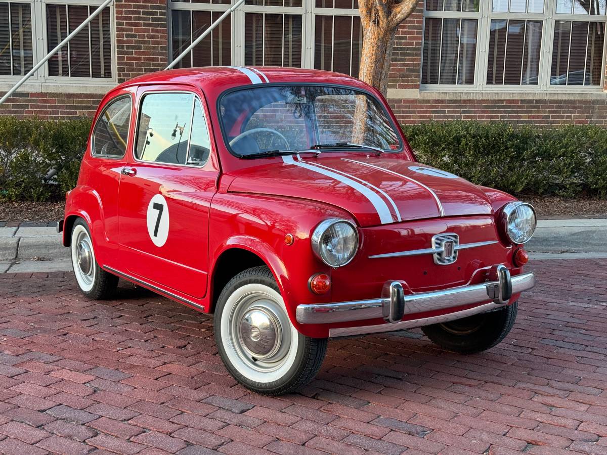 Fiat-600-fastback-1969-red-48786-2