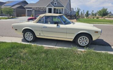 Fiat-Spider-2000-1982-1