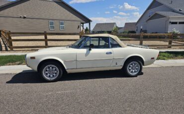 Fiat-Spider-2000-1982