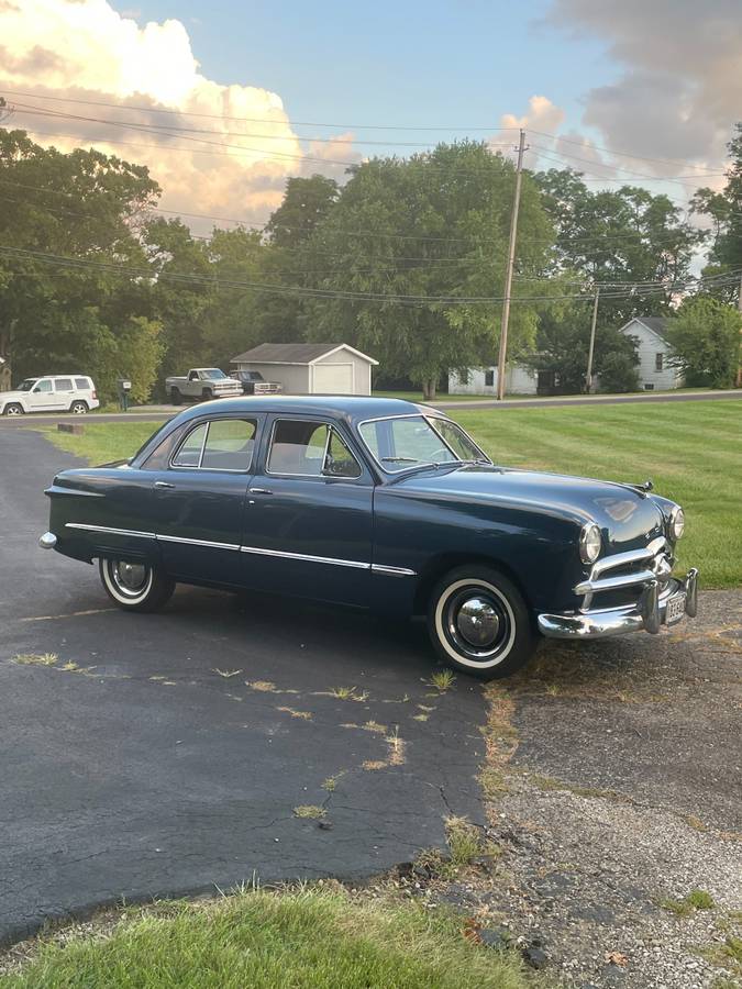 Ford-1949-blue-102998-2