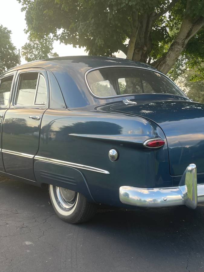 Ford-1949-blue-102998-6