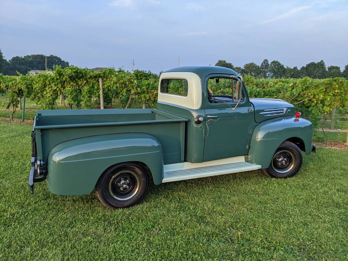 Ford-1952-green-10461-1