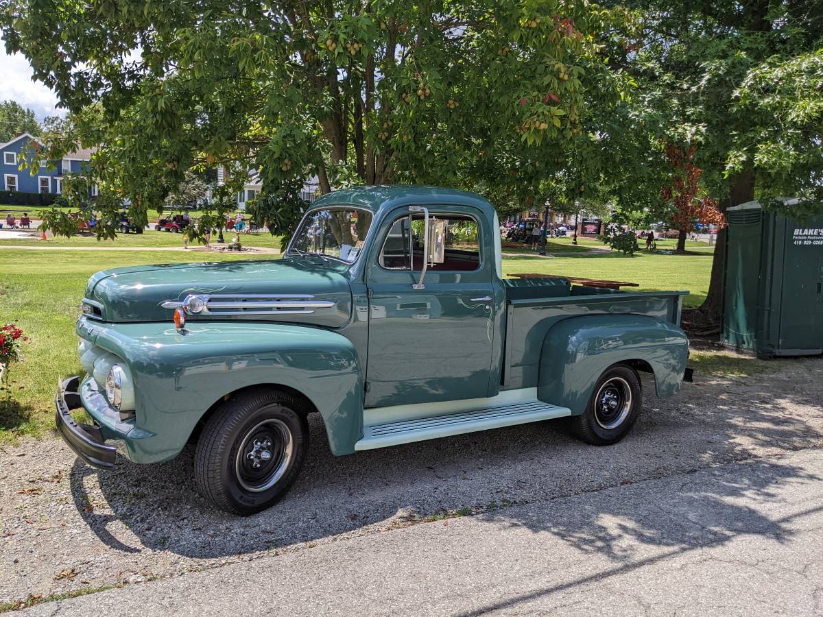 Ford-1952-green-10461-10