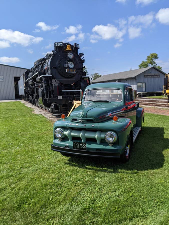 Ford-1952-green-10461-5