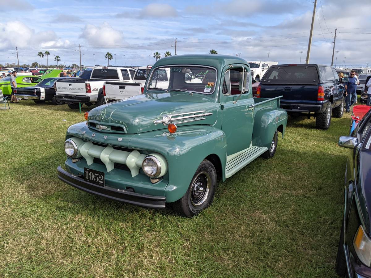 Ford-1952-green-10461-6