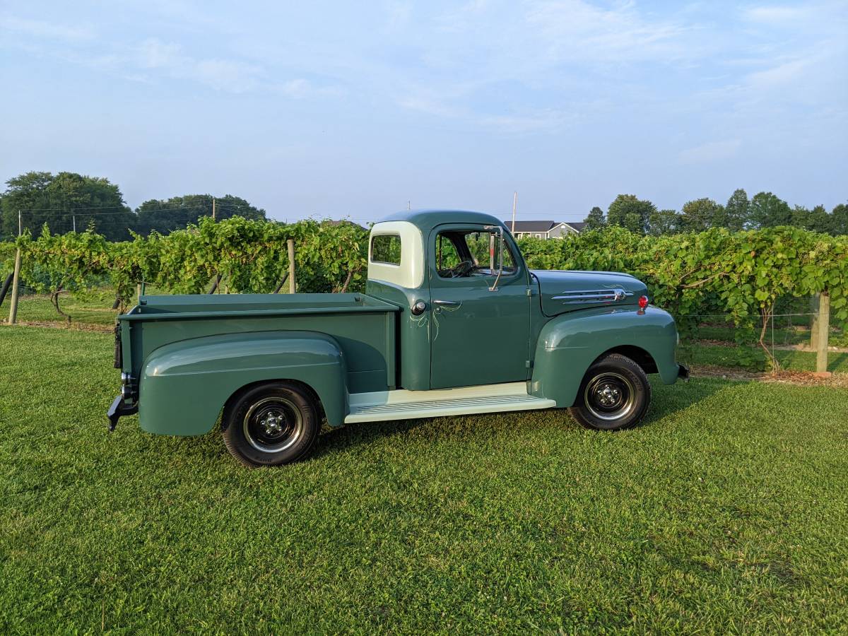 Ford-1952-green-10461-7