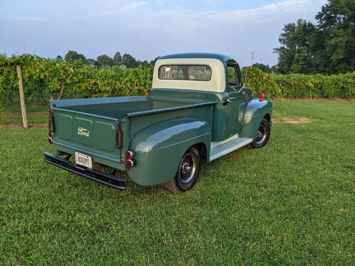 Ford-1952-green-10461-9