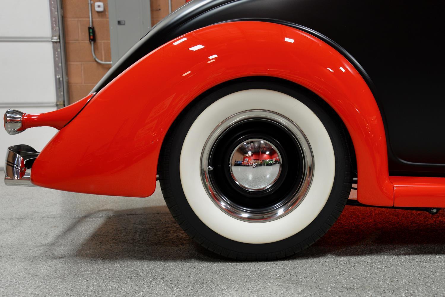 Ford-3-Window-Coupe-1936-Black-Rerd-Leather-3187-36